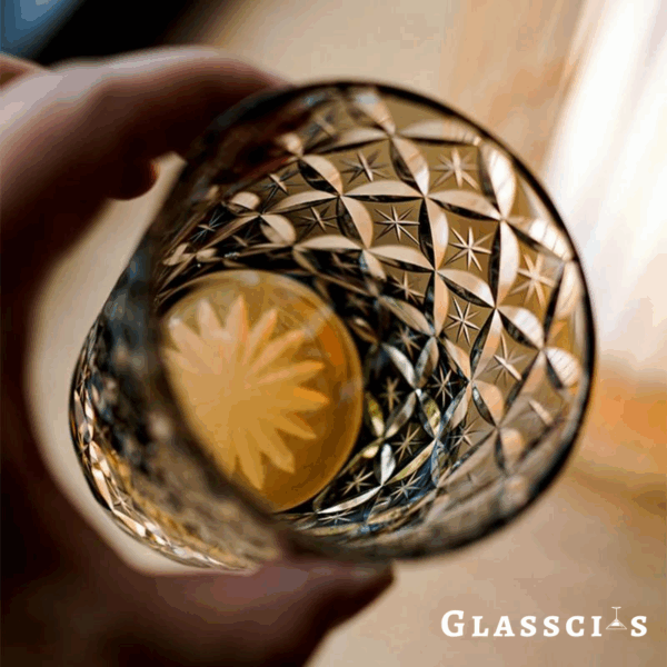 mikiba Butterfly Edo Kiriko Whiskey Glass – Elegant Crystal Cut Tumbler - Image 3