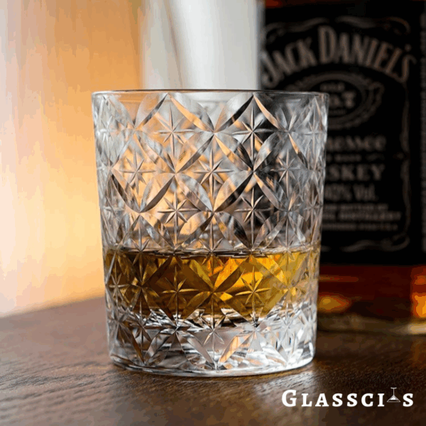 mikiba Butterfly Edo Kiriko Whiskey Glass – Elegant Crystal Cut Tumbler - Image 5